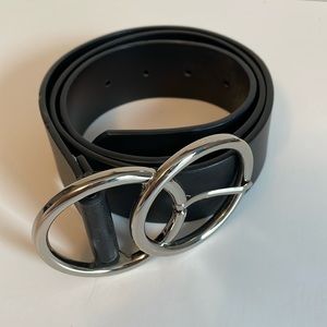 Le Chateau black belt with silver buckle size SM